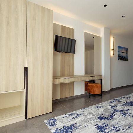 Continental Hotel Ulcinj Luaran gambar