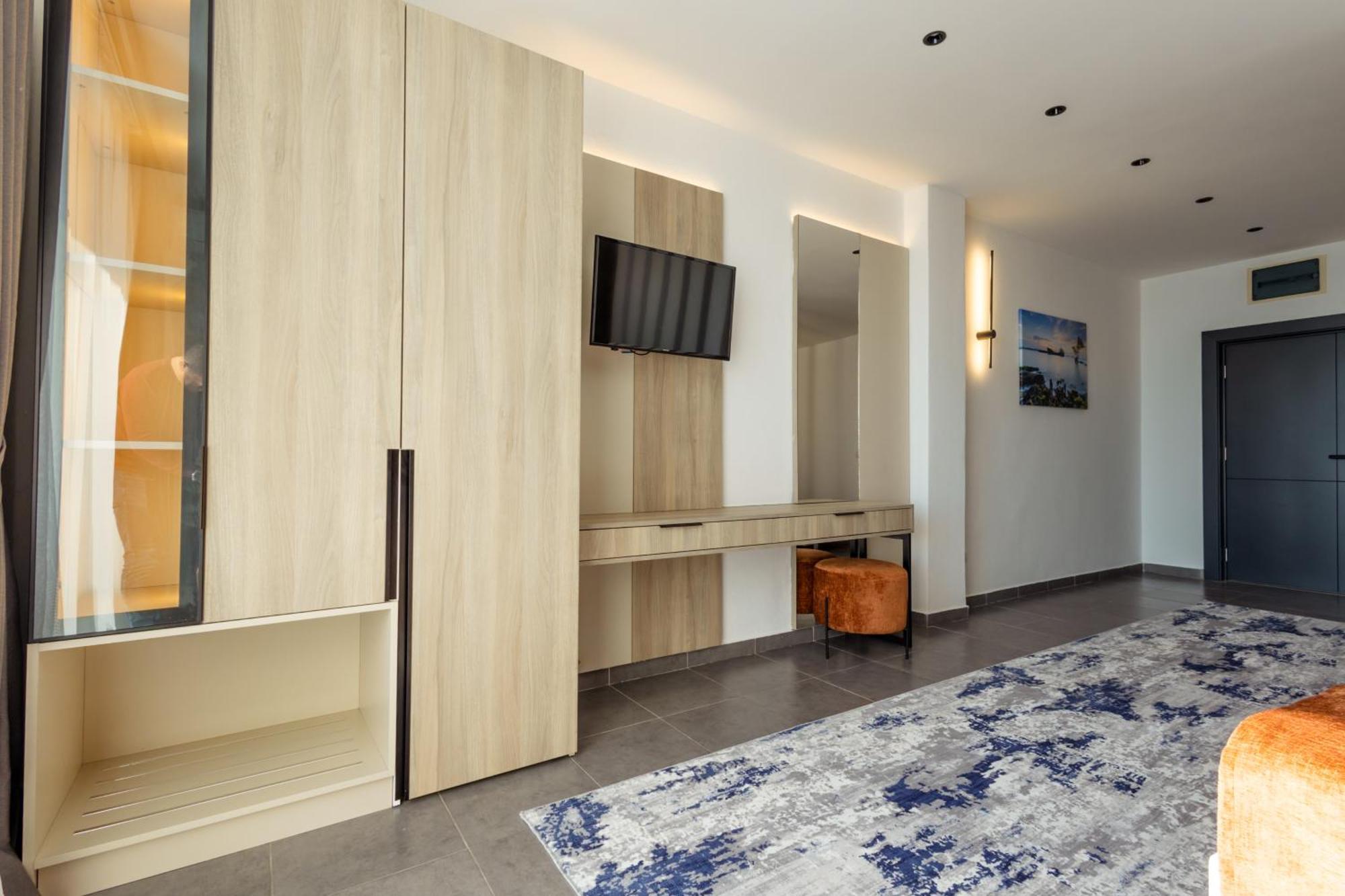 Continental Hotel Ulcinj Luaran gambar