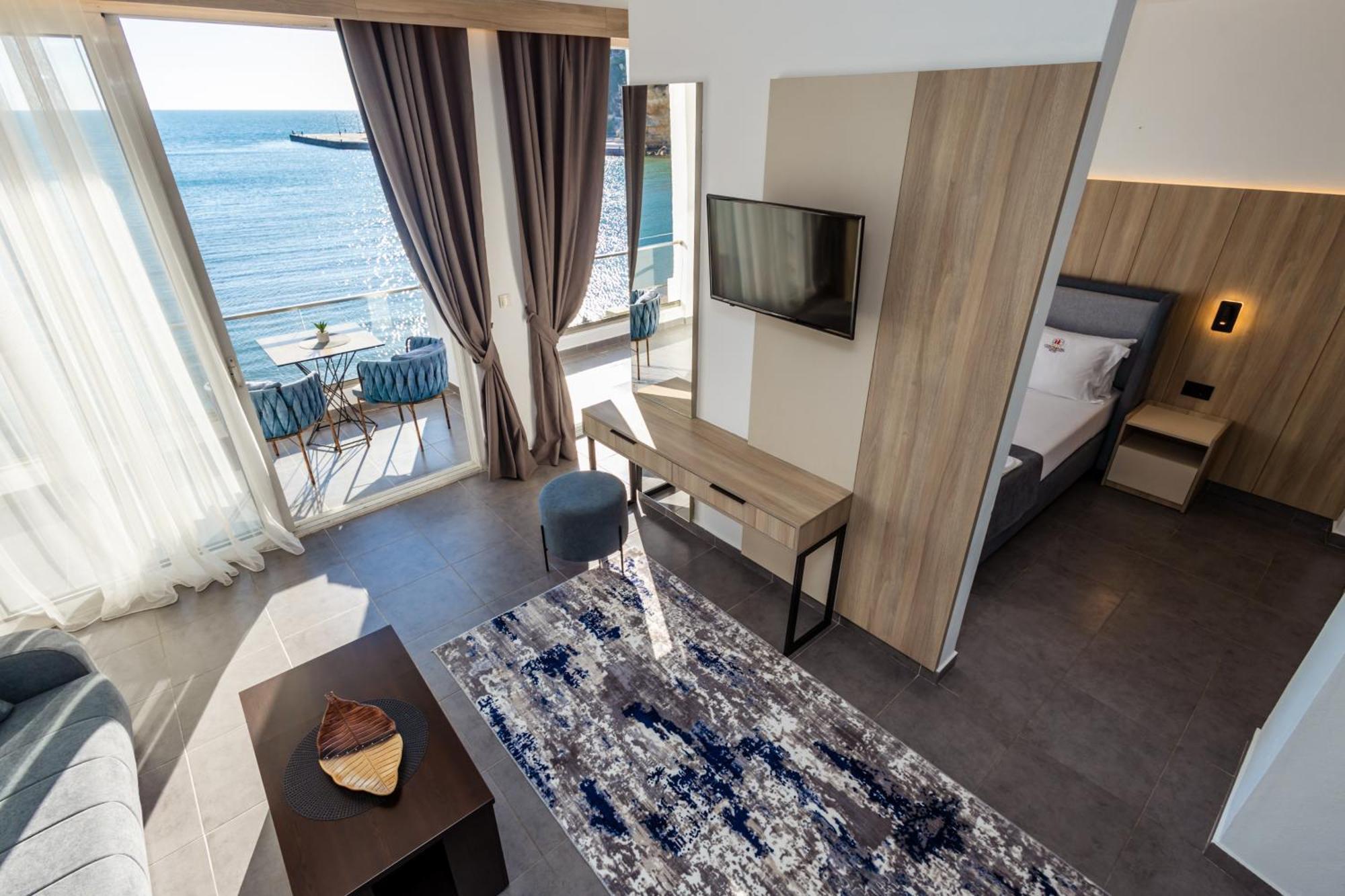 Continental Hotel Ulcinj Luaran gambar