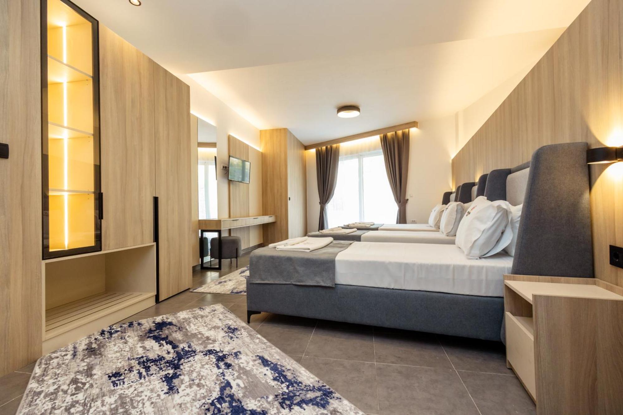 Continental Hotel Ulcinj Luaran gambar