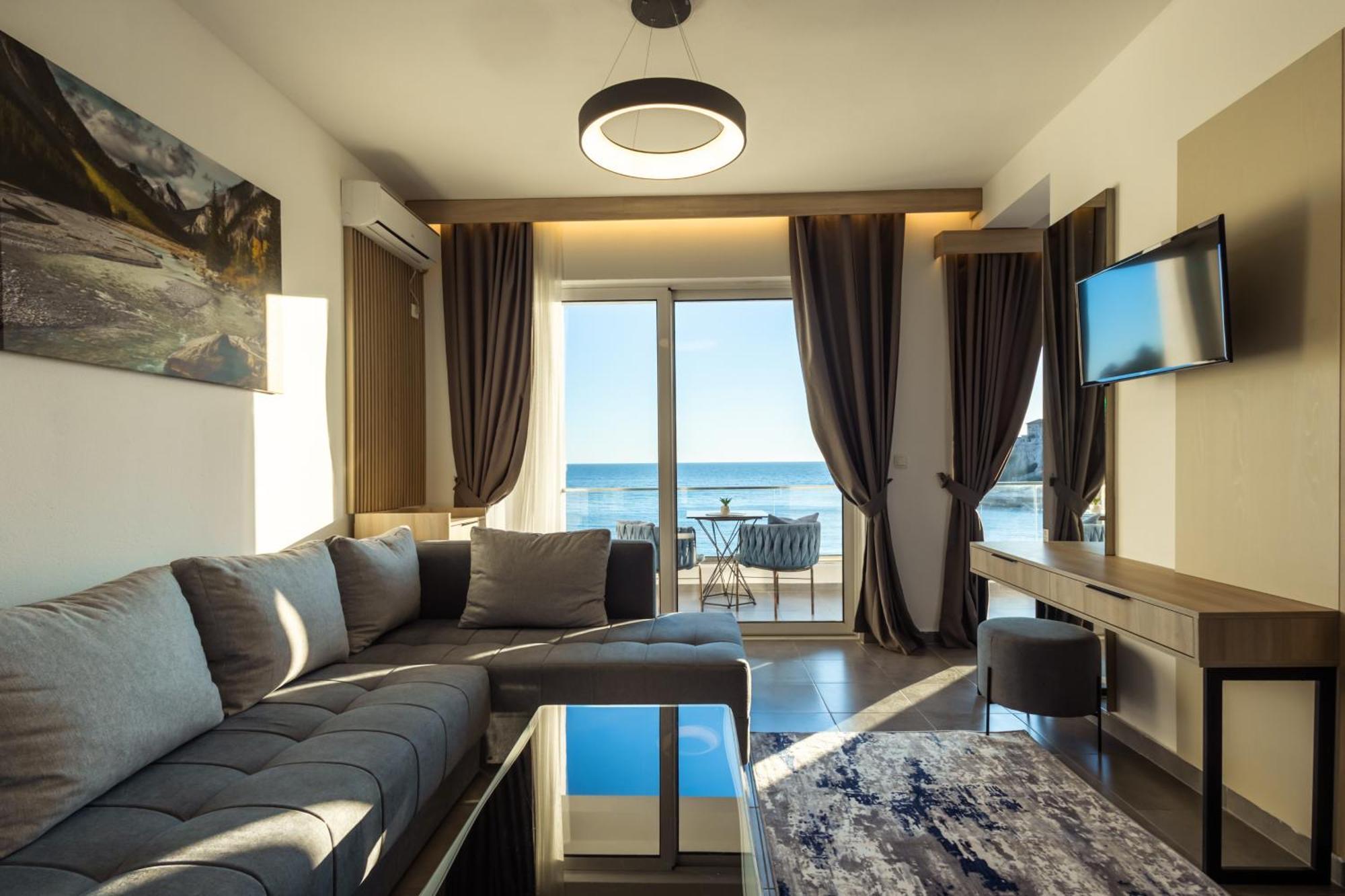 Continental Hotel Ulcinj Luaran gambar
