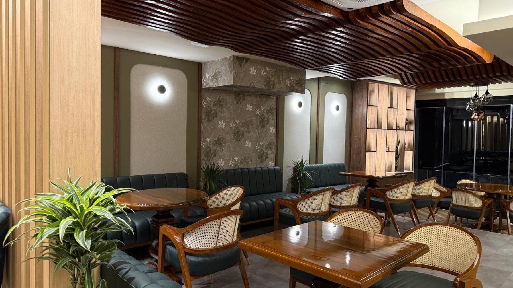 Continental Hotel Ulcinj Luaran gambar